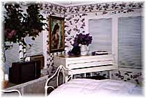 Lilac Room